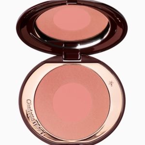 Charlotte Tilbury Cheek to Chic Blush in Ecstasy